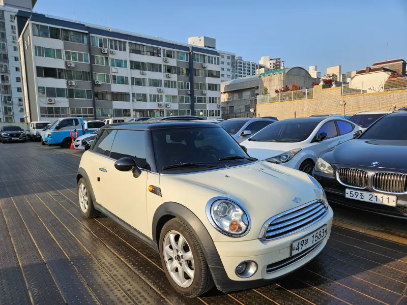 MINI Hatch