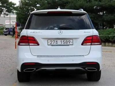 Mercedes-Benz GLE-Class