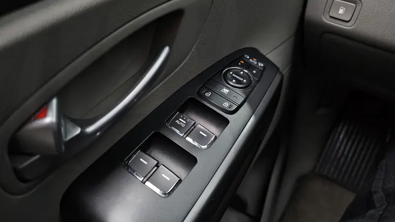 Купить Kia Carnival Busan из Кореи