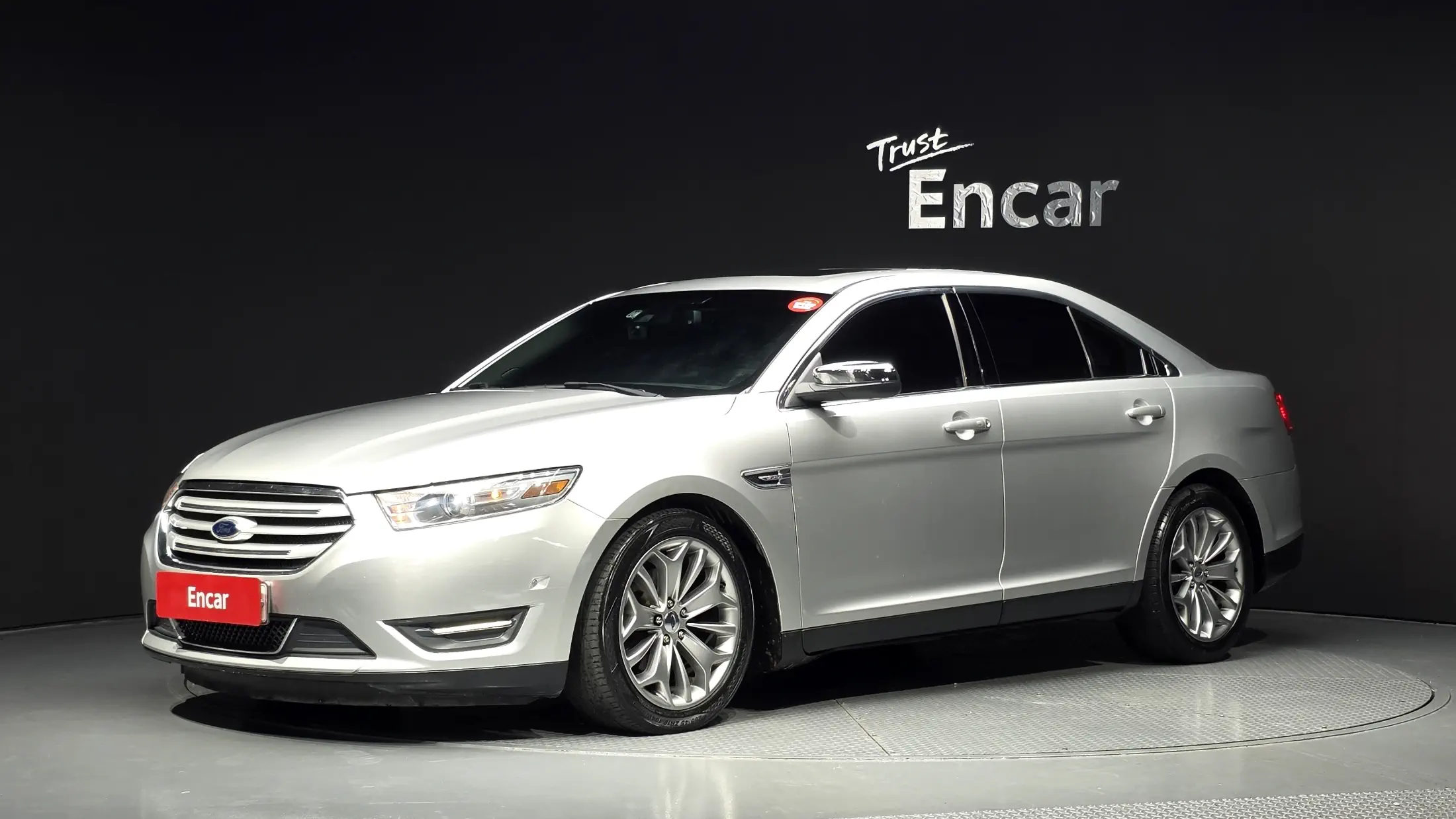 Ford Taurus 2012