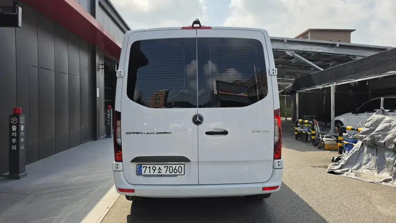 Mercedes-Benz Sprinter