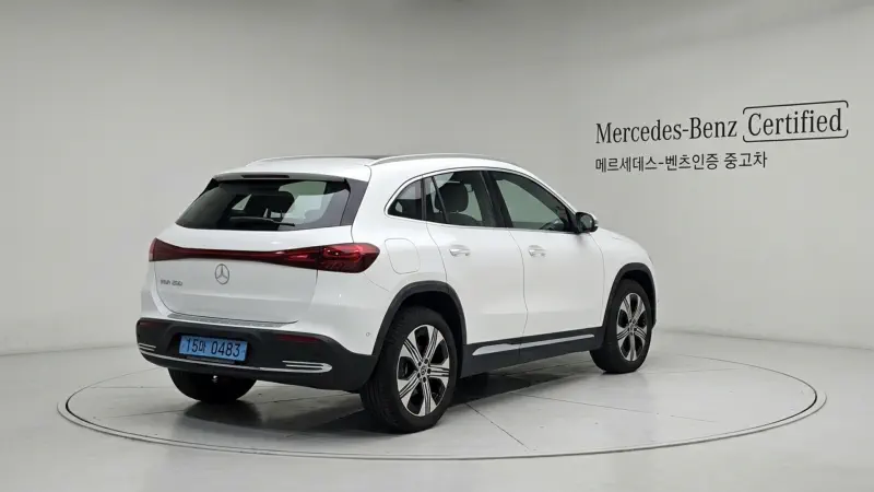 Mercedes-Benz EQA