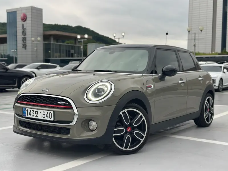 MINI Hatch