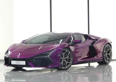 Lamborghini Revuelto