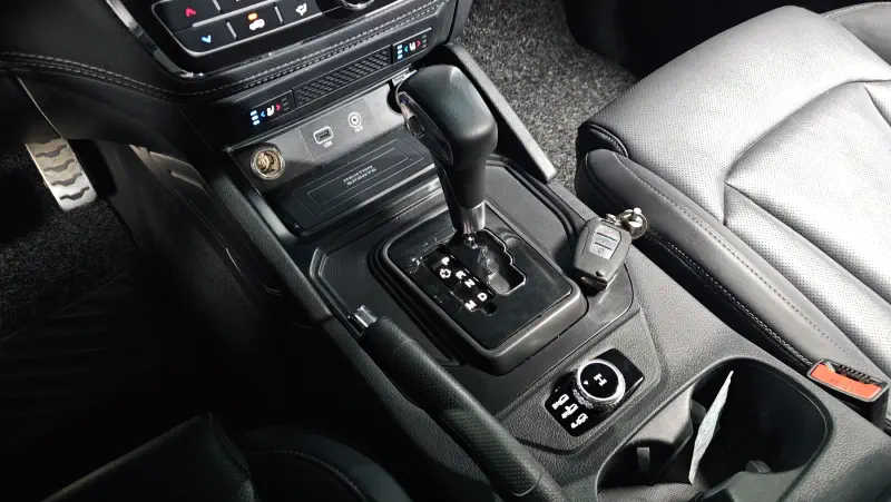 SsangYong Rexton Sports Khan