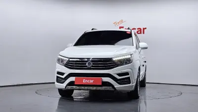 SsangYong Korando Turismo 2018, 2.2 л, 162 370 км — купить с аукциона Кореи - 3