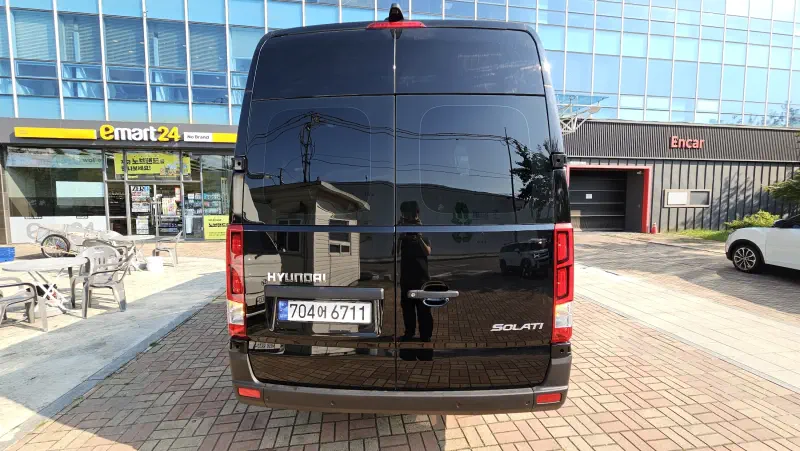 Hyundai H1