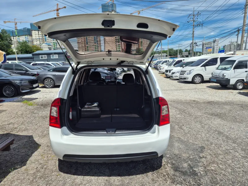 Kia Carens