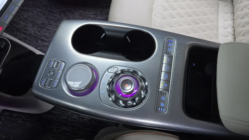 Genesis GV60