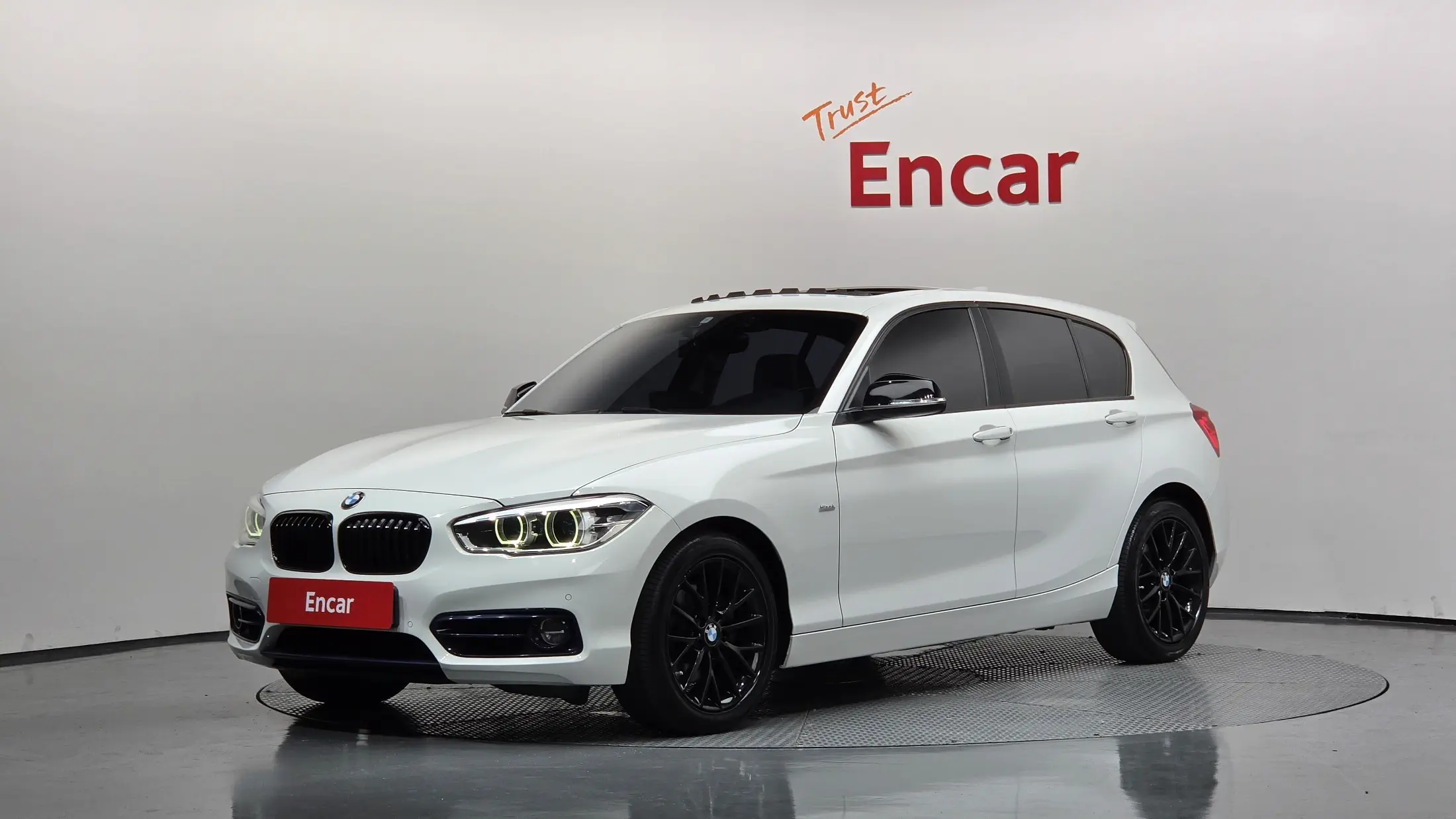 BMW 1-Series 2015