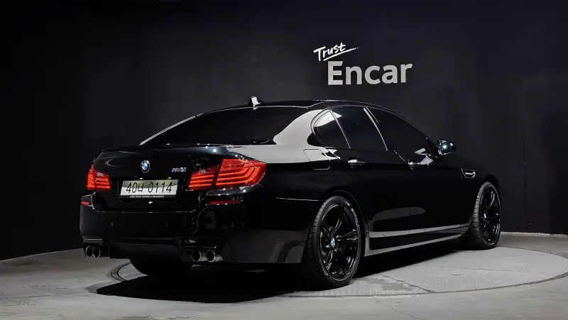 BMW M5