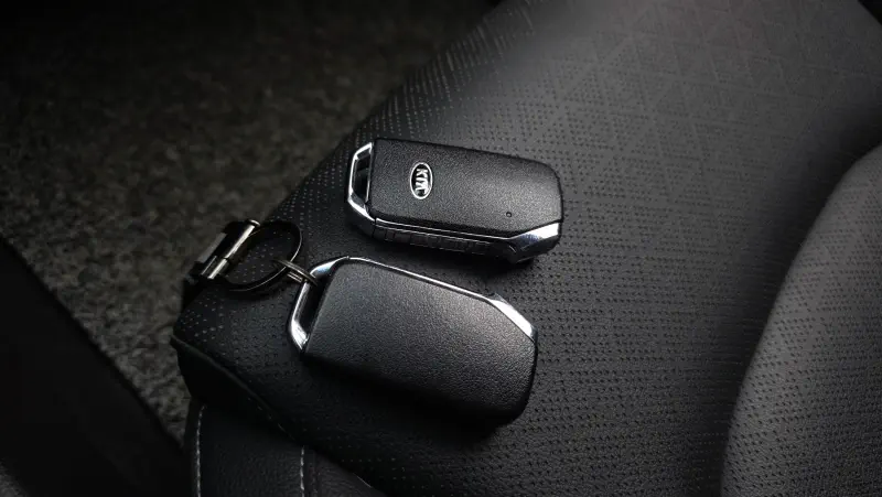 Купить Kia K3 Incheon из Кореи