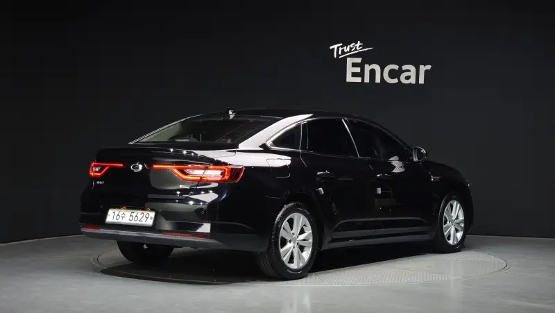 Renault Samsung SM6