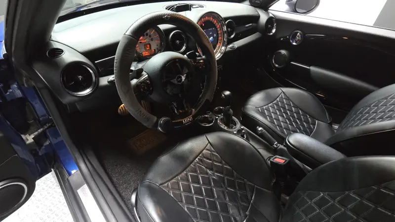 MINI Coupe