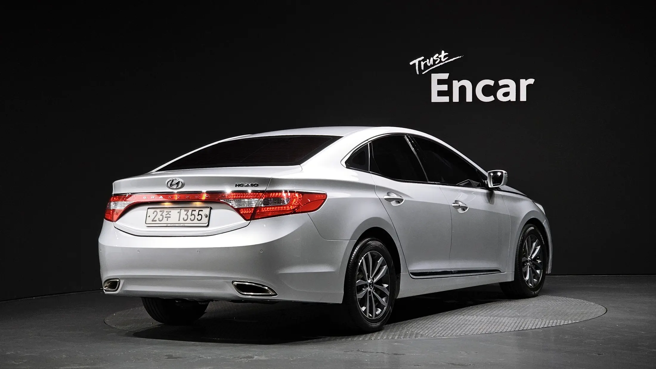 Hyundai Grandeur 2012