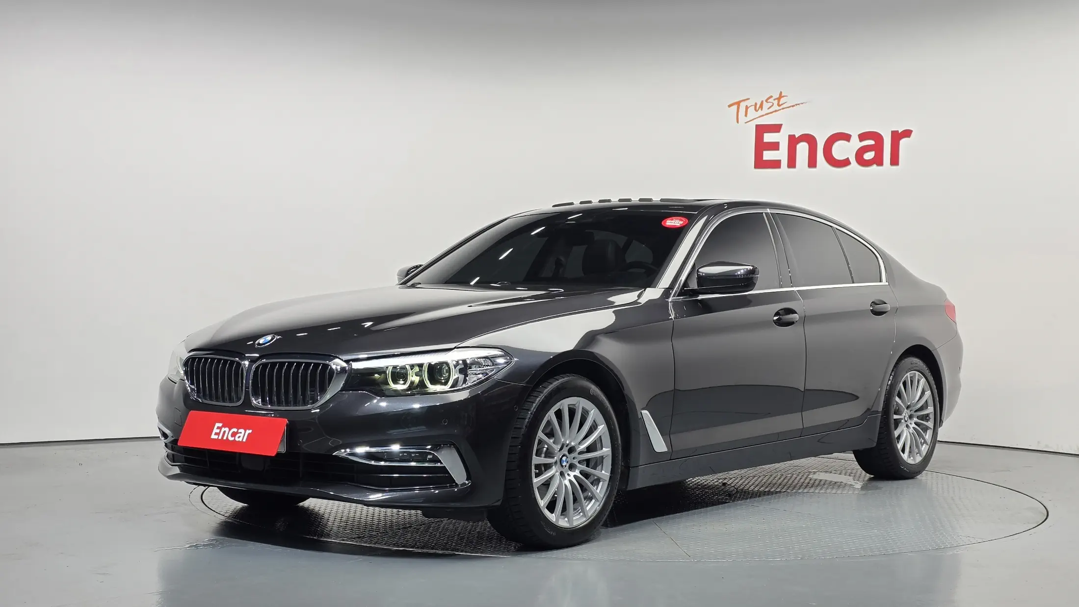 BMW 5-Series 2020
