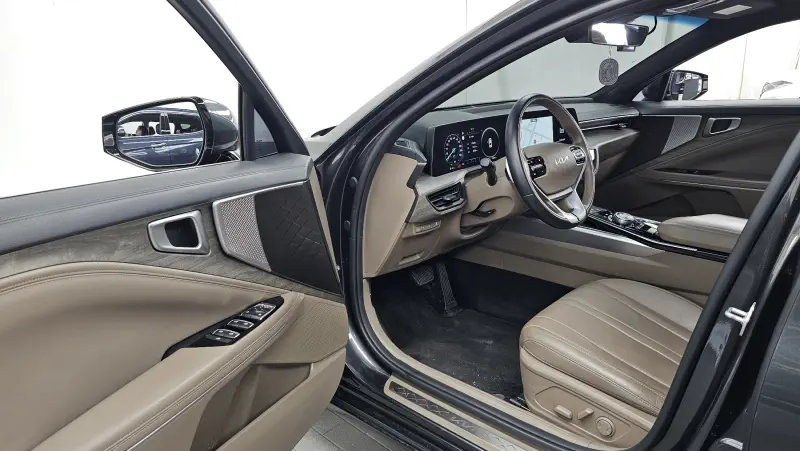 Kia K8