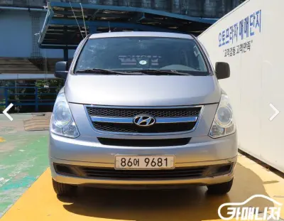 Hyundai Grand Starex