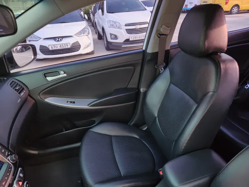 Hyundai Accent
