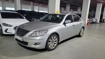 Hyundai Genesis