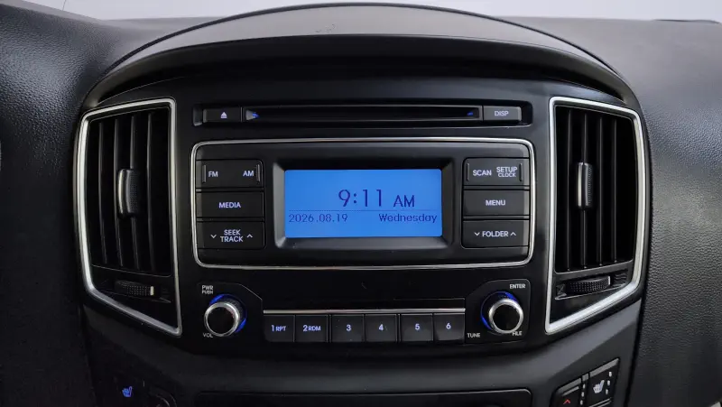 Hyundai Grand Starex
