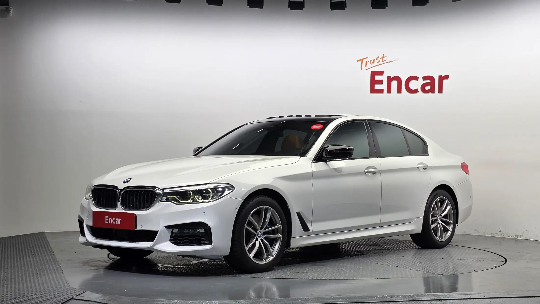 BMW 5-Series 2017