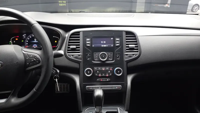 Renault Samsung SM6