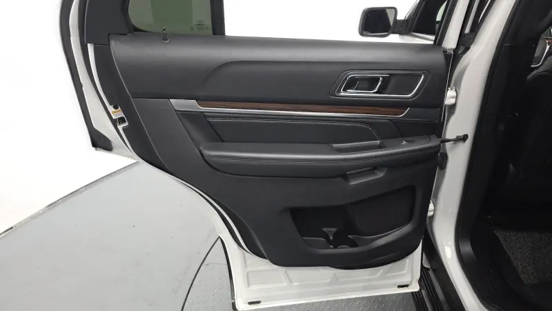 Купить Ford Explorer Gyeonggi из Кореи