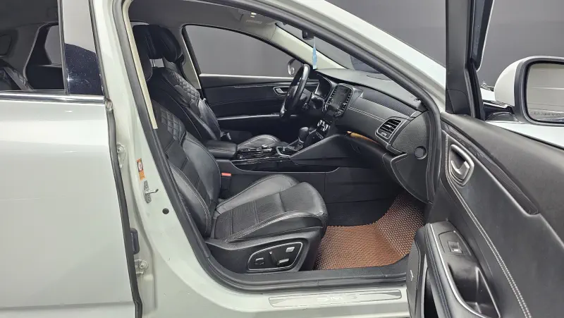 Renault Samsung SM6