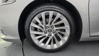 Lexus ES300h