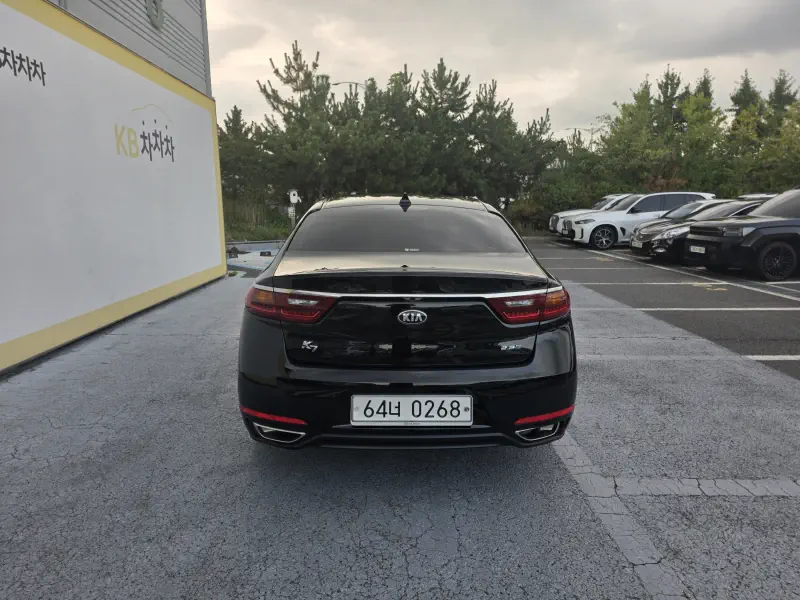 Kia K7