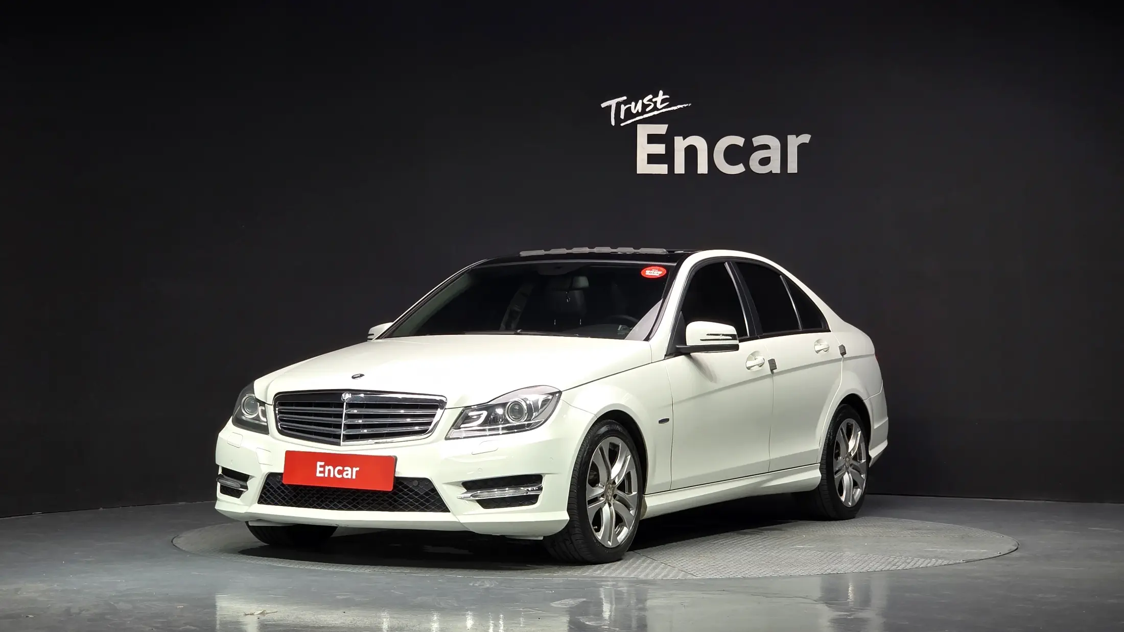 Mercedes-Benz C-Class 2011