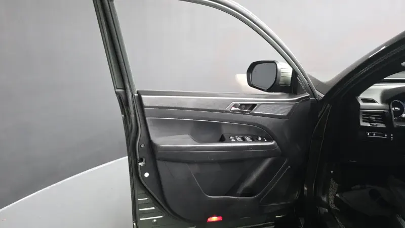 SsangYong Rexton Sports Khan