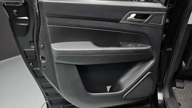 SsangYong Rexton Sports