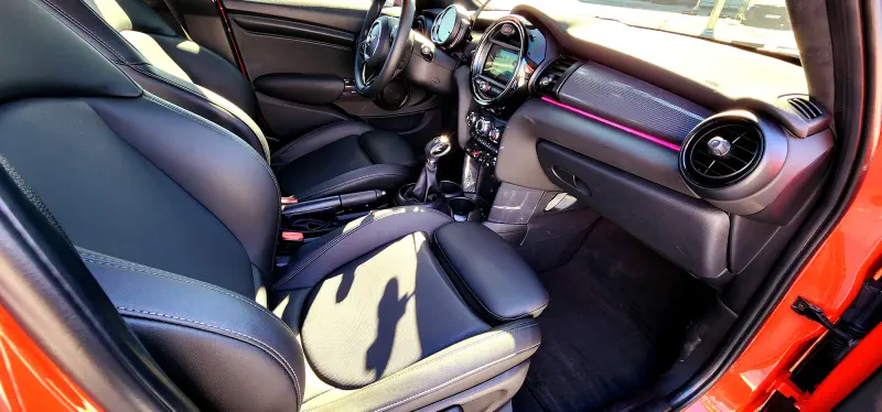 MINI Hatch