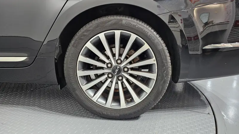 Kia K7