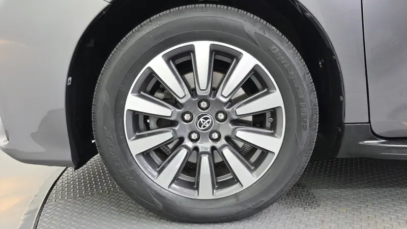 Toyota Sienna