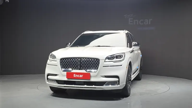 Lincoln Aviator