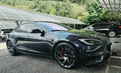 Tesla MODEL S