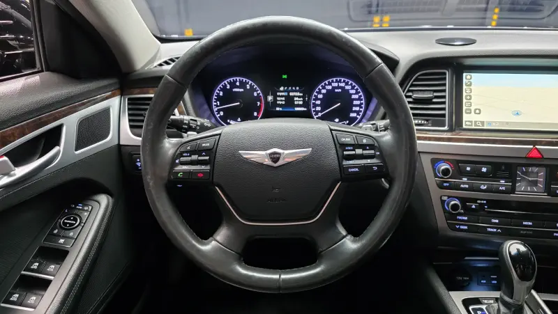 Hyundai Genesis