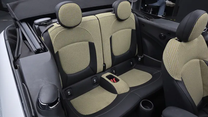 MINI Cabrio