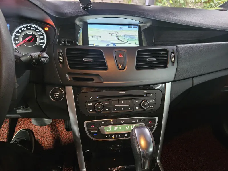 Renault Samsung SM5