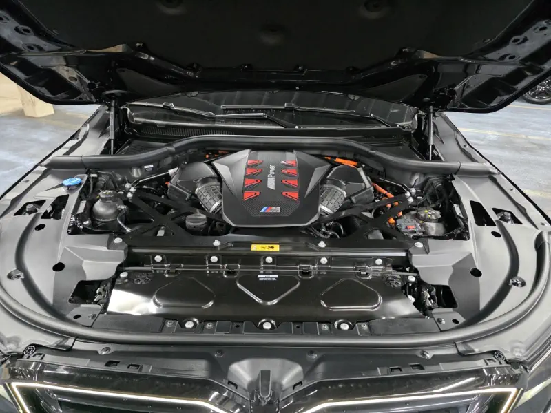 BMW XM