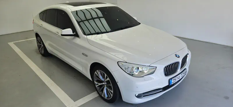 BMW 5-Series Gran Turismo