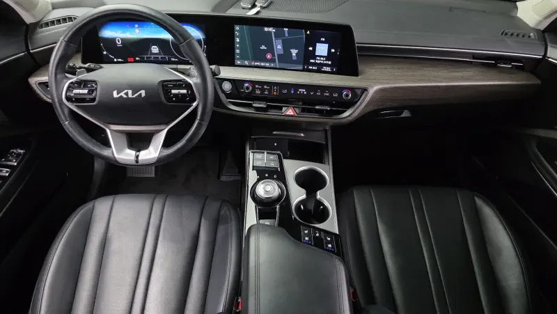 Kia K8