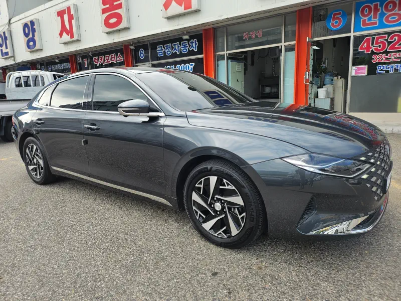 Hyundai Grandeur