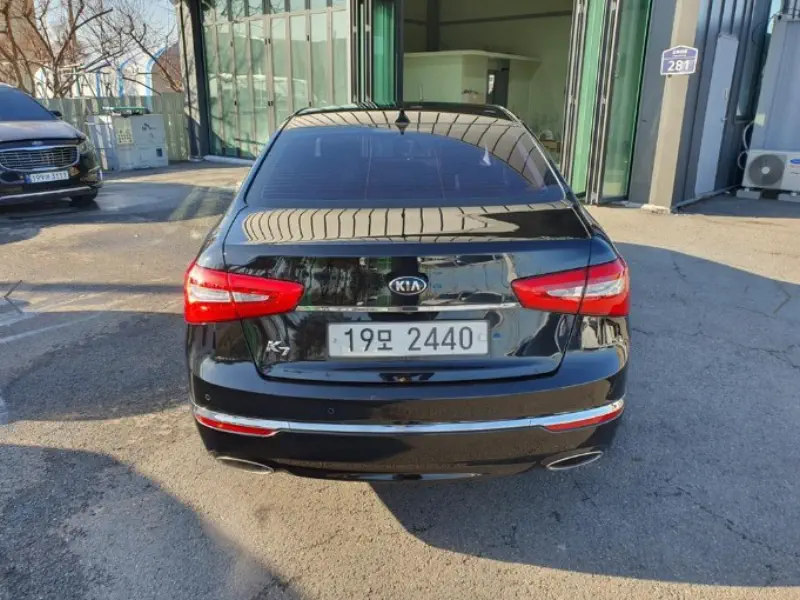 Kia K7