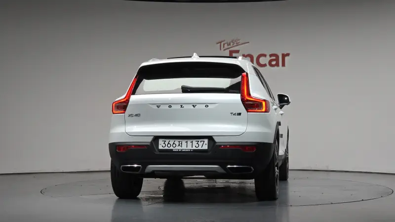 Volvo XC40