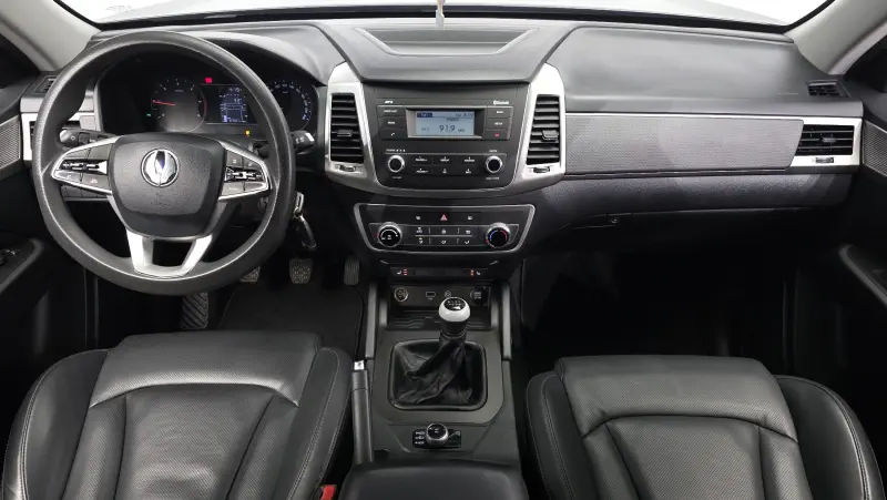 SsangYong Rexton Sports