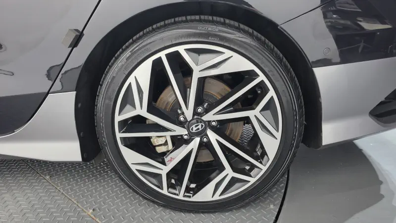 Hyundai Ioniq 6
